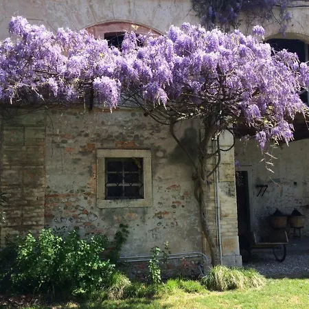 Adelaide Villa Gonars