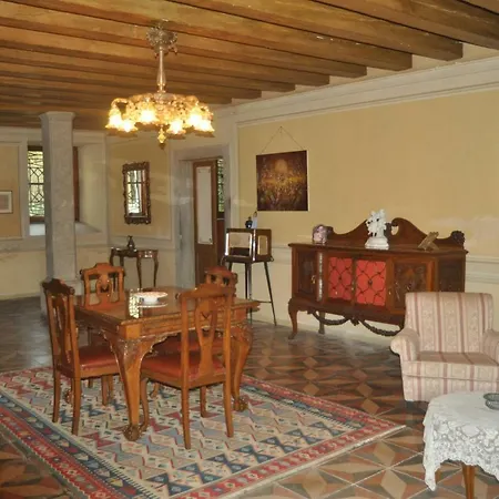 Villa Adelaide *