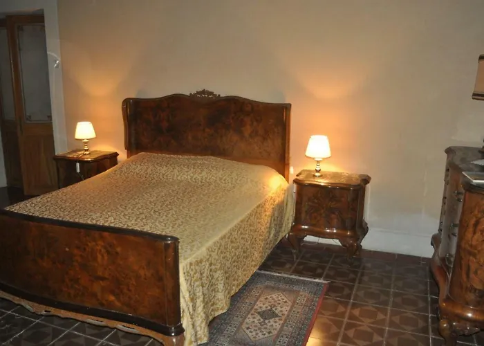 Adelaide Willa Gonàrs